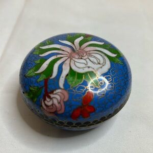Vintage Chinese Cloisonné Bronze Blue Enamel Floral Design Jar Bowl Trinket Box